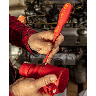 Wkrętak płaski 1000V 4,0x100mm SvCm NEO 04-053 GTX (04-053)